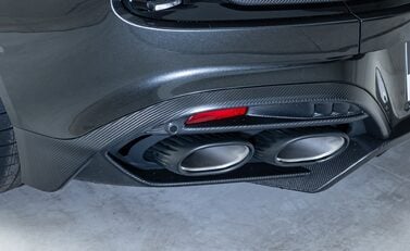 Aston Martin Vanquish V12 50