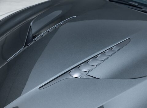 Aston Martin Vanquish V12 42