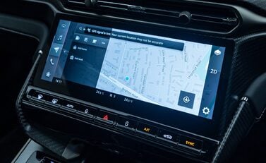 Aston Martin Vanquish V12 20