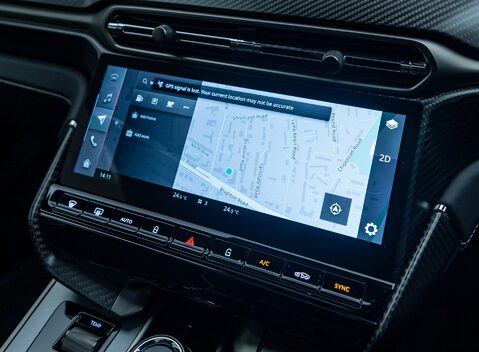 Aston Martin Vanquish V12 20