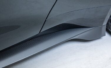 Aston Martin Vanquish V12 47