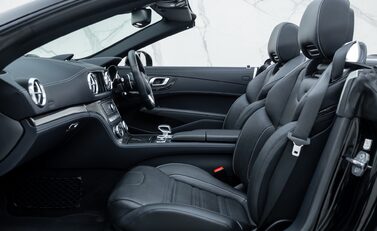 Mercedes-Benz SL Class AMG SL63 21