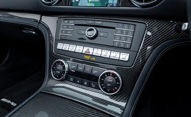 Mercedes-Benz SL Class AMG SL63 27