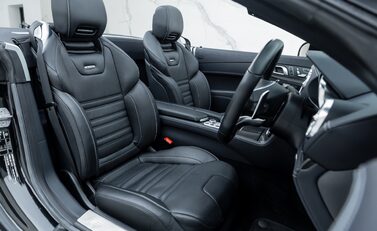 Mercedes-Benz SL Class AMG SL63 17