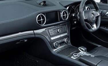 Mercedes-Benz SL Class AMG SL63 22