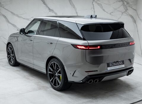 Land Rover Range Rover Sport P635 SV EDITION ONE 7