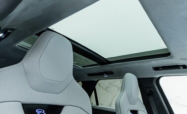 Land Rover Range Rover Sport P635 SV EDITION ONE 21