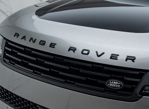 Land Rover Range Rover Sport P635 SV EDITION ONE 34