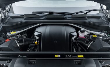 Land Rover Range Rover Sport P635 SV EDITION ONE 51