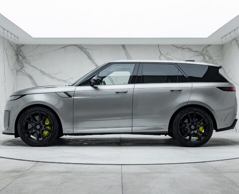 Land Rover Range Rover Sport P635 SV EDITION ONE 