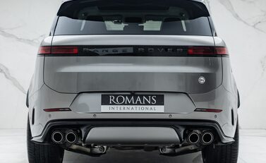 Land Rover Range Rover Sport P635 SV EDITION ONE 5