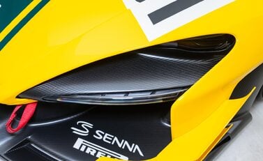 McLaren Senna GTR LM 52
