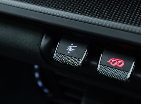 Porsche 911 Carrera 4 GTS (992.2) 21