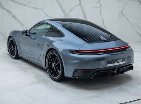 Porsche 911 Carrera 4 GTS (992.2) 7