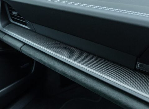 Porsche 911 Carrera 4 GTS (992.2) 20