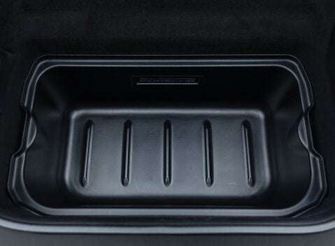 Porsche 911 Carrera 4 GTS (992.2) 46