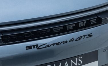 Porsche 911 Carrera 4 GTS (992.2) 41