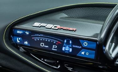 Ferrari SF90 SPIDER 21