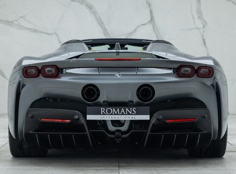 Ferrari SF90 SPIDER 11