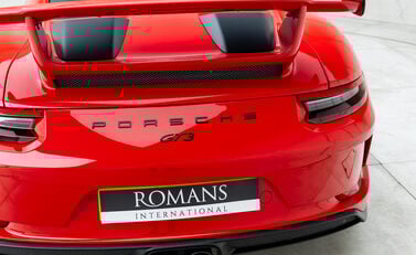 Porsche 911 GT3 (991.2) 24