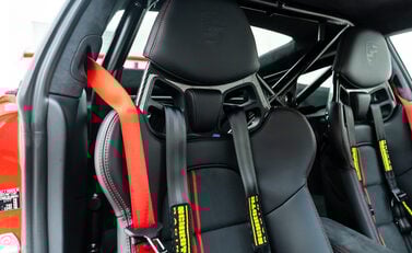 Porsche 911 GT3 (991.2) 10