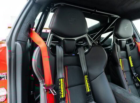 Porsche 911 GT3 (991.2) 10