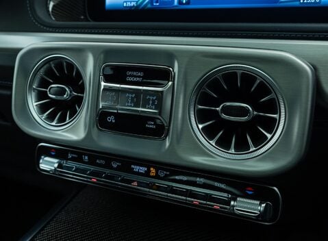 Mercedes-Benz G Class AMG G 63 MAGNO EDITION 26