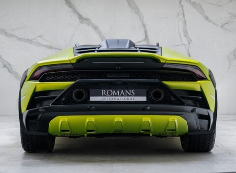 Lamborghini Huracan Sterrato 8