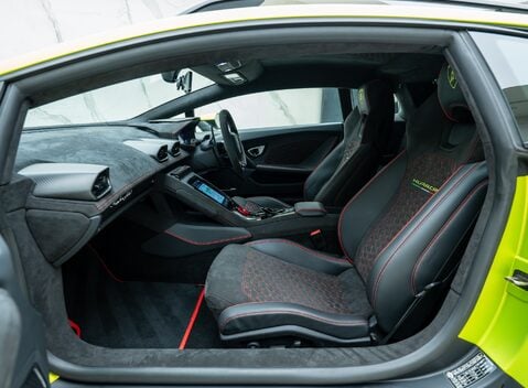 Lamborghini Huracan Sterrato 16