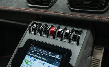 Lamborghini Huracan Sterrato 22