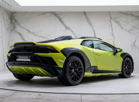 Lamborghini Huracan Sterrato 6