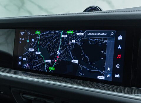 Porsche Cayenne TURBO E-HYBRID COUPE 23