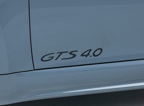 Porsche 718 BOXSTER GTS PDK 38