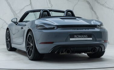 Porsche 718 BOXSTER GTS PDK 13