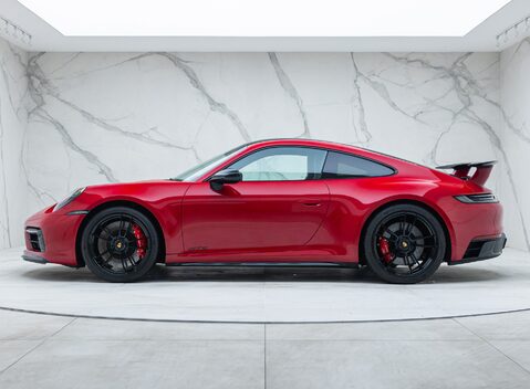 Porsche 911 CARRERA GTS (992) 5