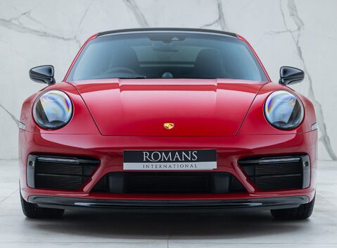 Porsche 911 CARRERA GTS (992) 7