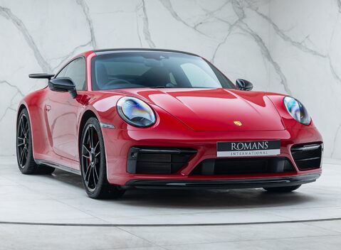 Porsche 911 CARRERA GTS (992) 9