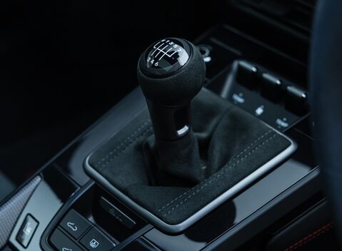 Porsche 911 CARRERA GTS (992) 26