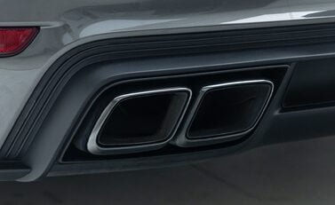 Porsche 911 (992) TURBO S 33