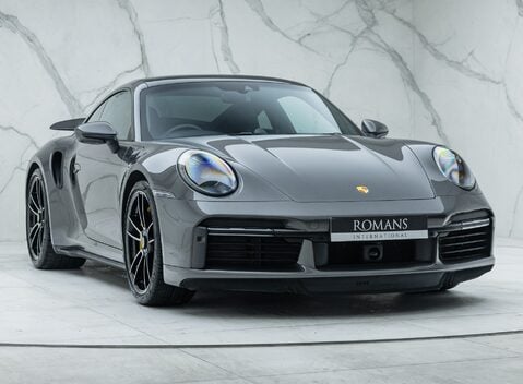 Porsche 911 (992) TURBO S 6