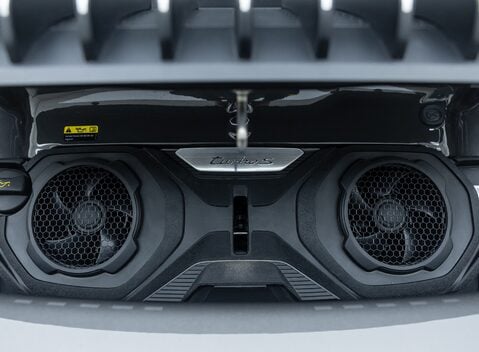 Porsche 911 (992) TURBO S 36