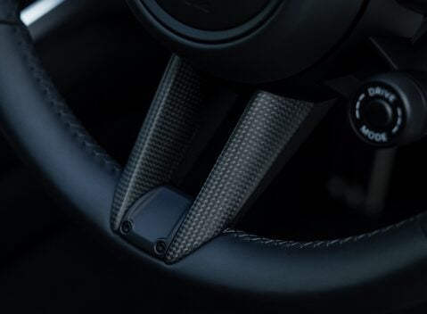 Porsche 911 (992) TURBO S 18