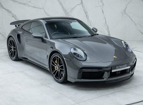 Porsche 911 (992) TURBO S 8