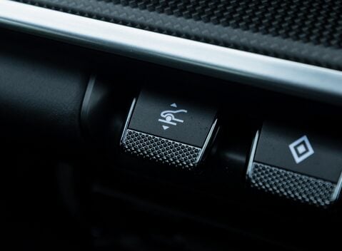 Porsche 911 (992) TURBO S 21