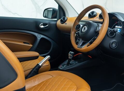 Smart Fortwo Coupe RACING GREEN EDITION 13