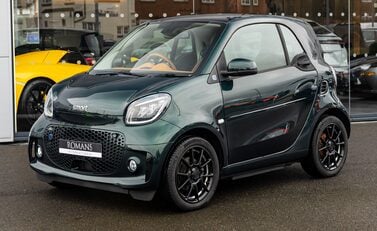 Smart Fortwo Coupe RACING GREEN EDITION 2