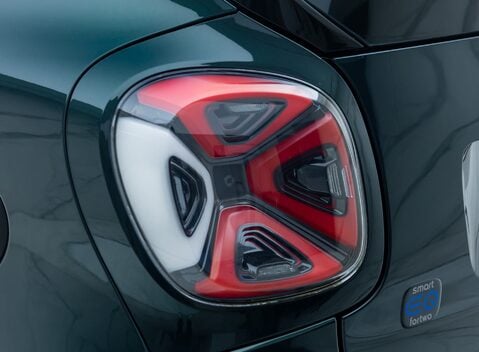 Smart Fortwo Coupe RACING GREEN EDITION 49