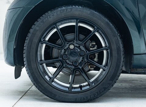 Smart Fortwo Coupe RACING GREEN EDITION 40