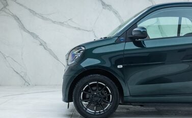 Smart Fortwo Coupe RACING GREEN EDITION 50