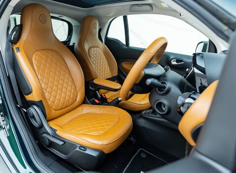 Smart Fortwo Coupe RACING GREEN EDITION 15